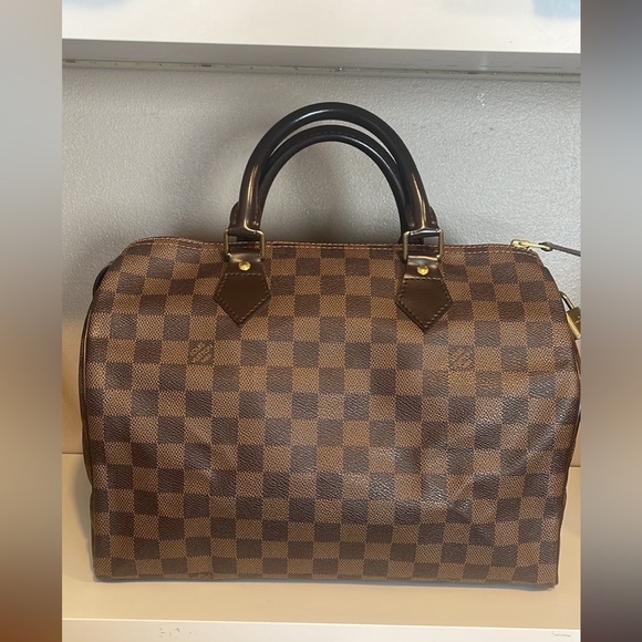$1,390 USE LOUIS VUITTON SPEEDY DAMIER EBENE CANVAS - Picture 3 of 17